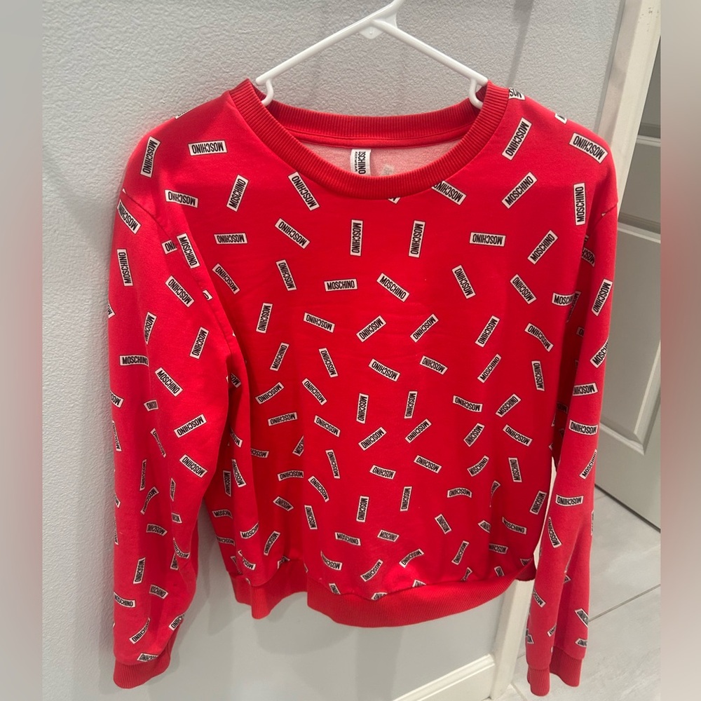 Moschino sweatshirt